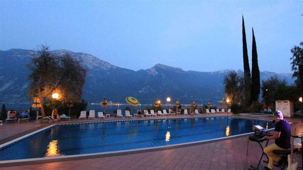 Aria Life Hotel Limone sul Garda Dış mekan fotoğraf